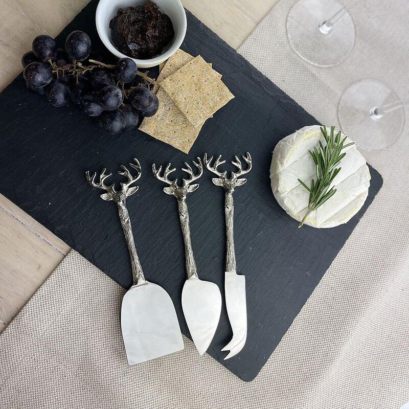 Selbrae House 3 Cheese Knives - Stag image number 1